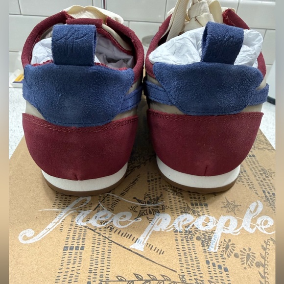 NIB Free People Red/Blue/Beige Women's Ace’s Tennis Shoe size 8.5 - Picture 8 of 9